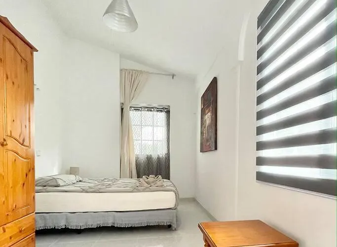 Grosse Sonnendurchflutete