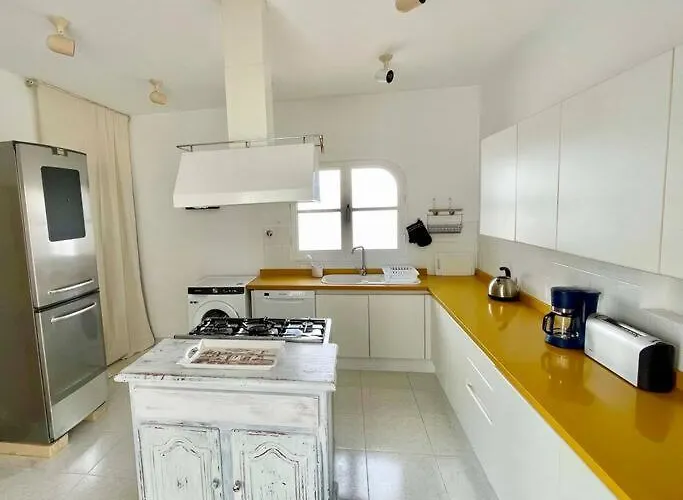 Grosse Sonnendurchflutete 別荘 *