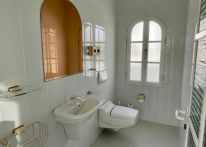 Grosse Sonnendurchflutete 別荘 *