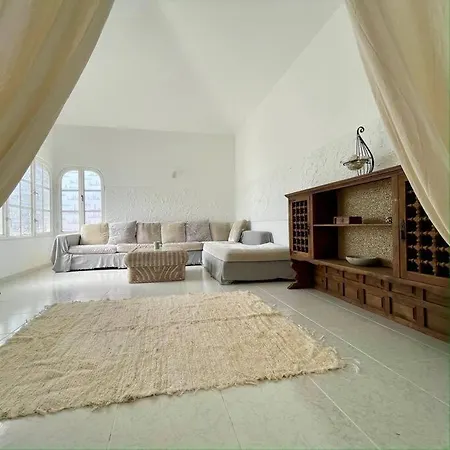 Feriehus Grosse Sonnendurchflutete *